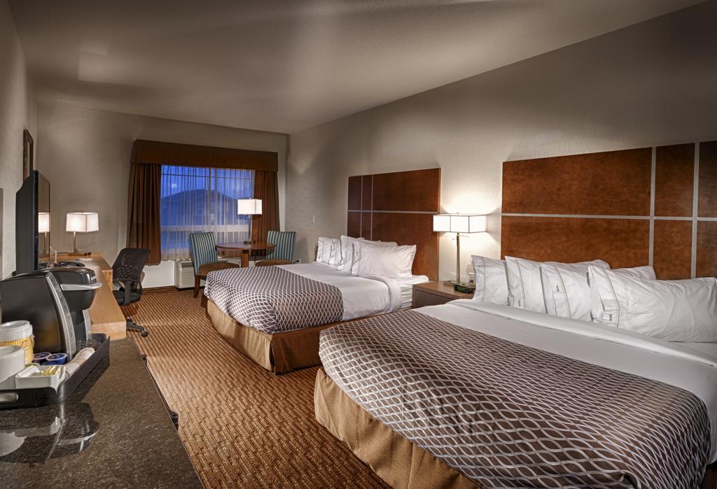 Canalta Selkirk Room photo